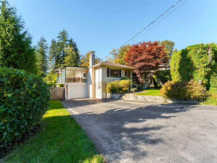 799 Plymouth Drive, North Vancouver, BC, V7H 2H5 - 2