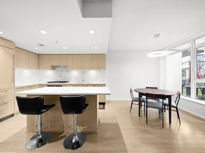 102-6700 Dunblane Avenue - 5
