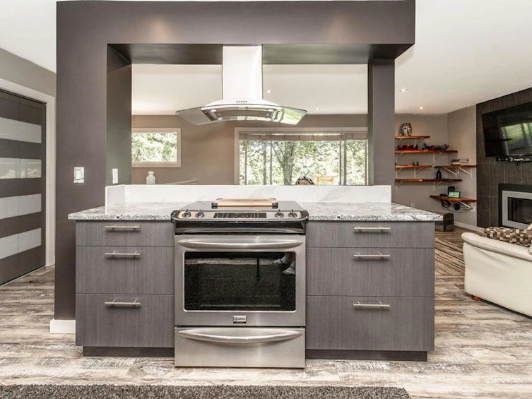 10069 276 Street, Maple Ridge, BC, V2W 1R5 - 10