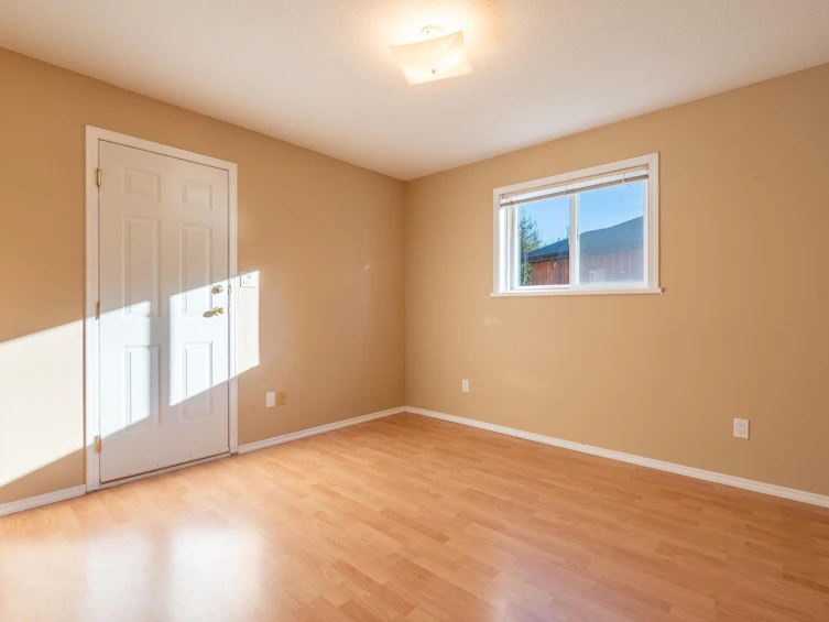 6343 Marmot Road, Sechelt, BC, V7Z 0L2 - 16