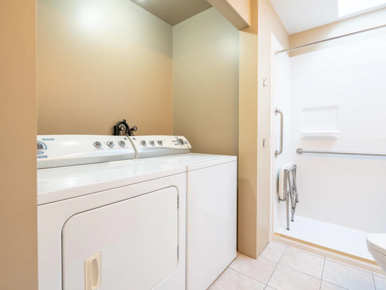 6343 Marmot Road, Sechelt, BC, V7Z 0L2 - 25