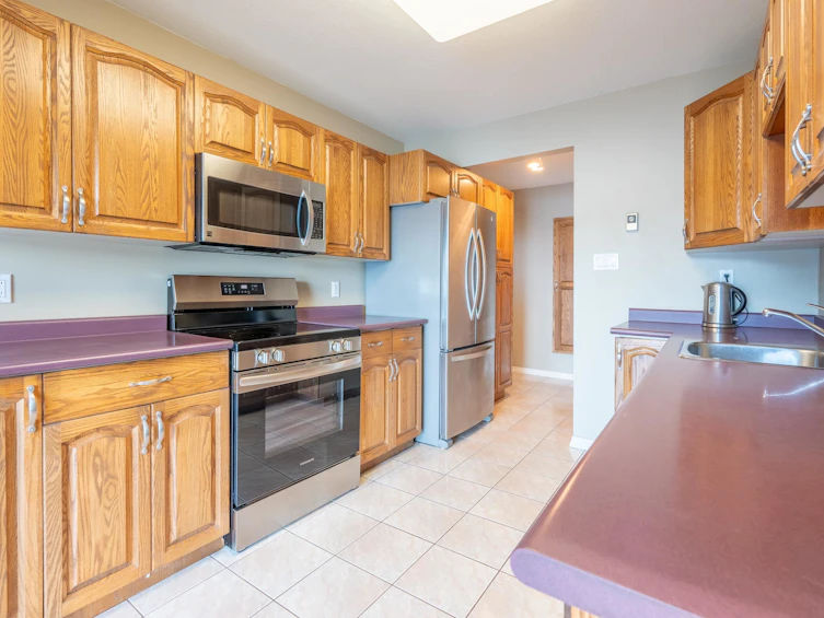 6343 Marmot Road, Sechelt, BC, V7Z 0L2 - 9