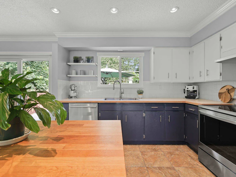5846 179a Street, Surrey, BC, V3S 4K3 - 10