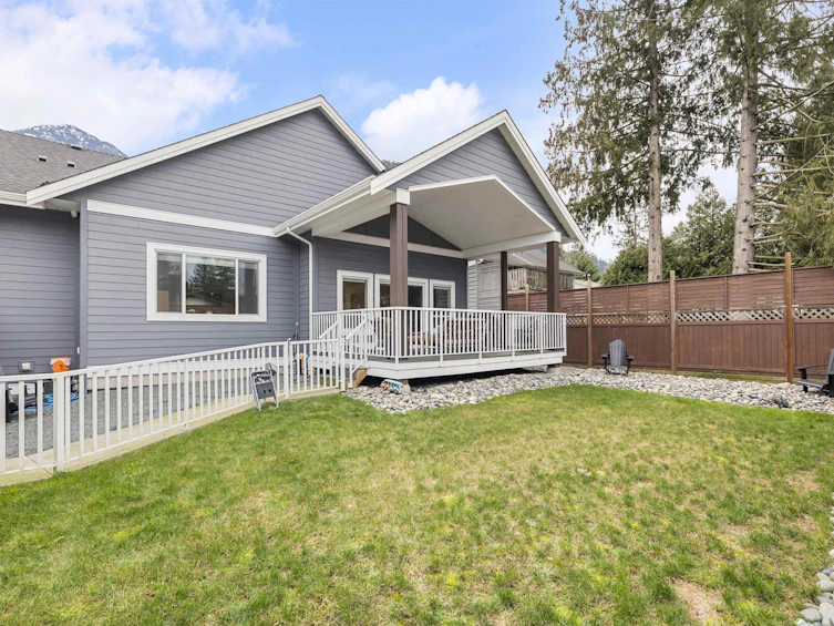 63711 Rosewood Avenue, Hope, BC, V0X 1L2 - 33