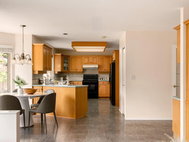 3300 River Road, Richmond, BC, V7C 5N2 - 11