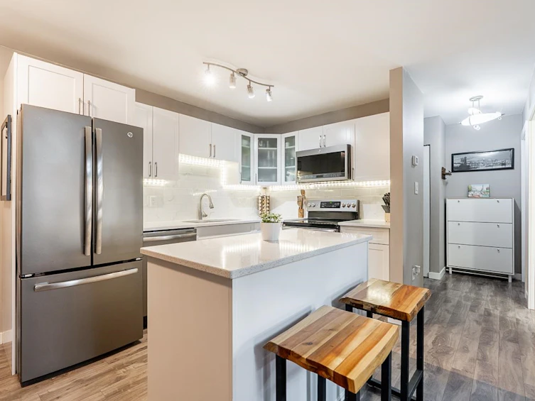 401-5340 Hastings Street, Burnaby, BC, V5B 1R1 - 9