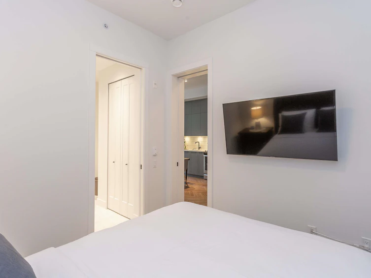 408-14968 101a Avenue, Surrey, BC, V3R 0E8 - 8