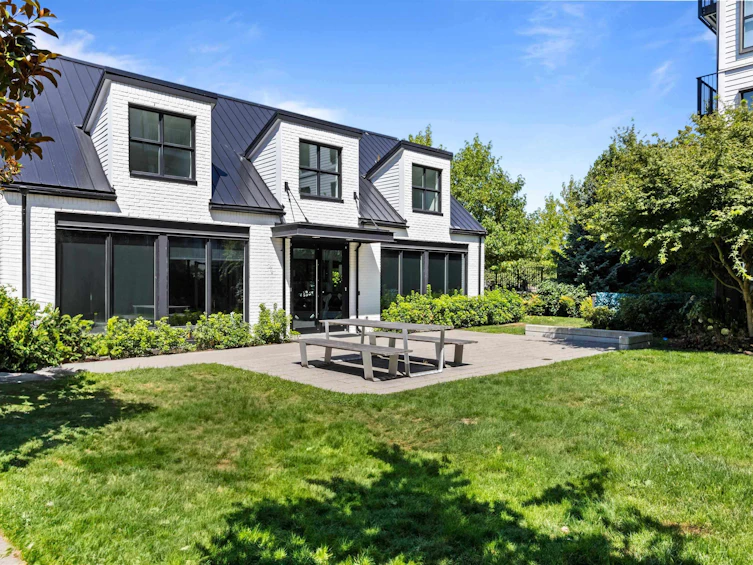 408-14968 101a Avenue, Surrey, BC, V3R 0E8 - 16
