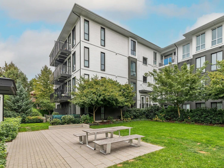408-14968 101a Avenue, Surrey, BC, V3R 0E8 - 18