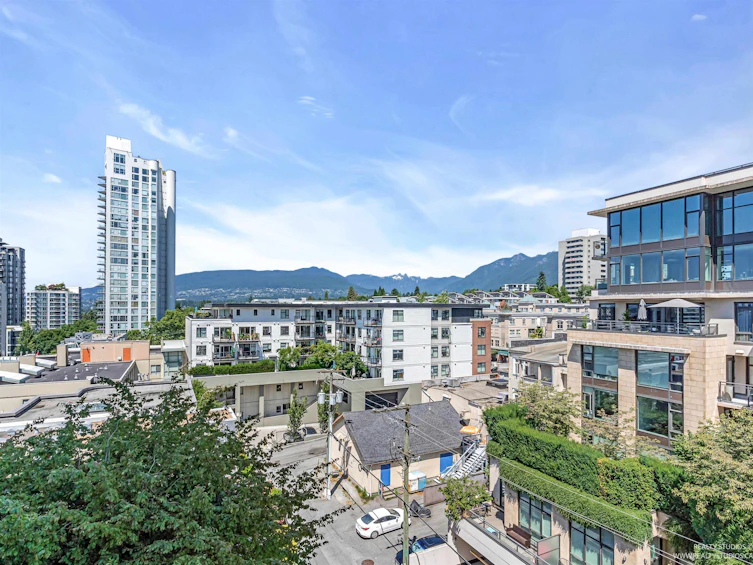 903-130 E 2nd Street, North Vancouver, BC, V7L 1C3 - 32