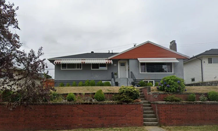 4771 Ridgelawn Drive