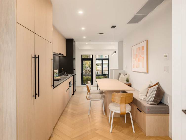 15-6778 Oak Street, Vancouver, BC, V6P 0L2 - 6