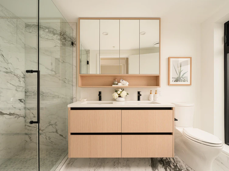 15-6778 Oak Street, Vancouver, BC, V6P 0L2 - 12