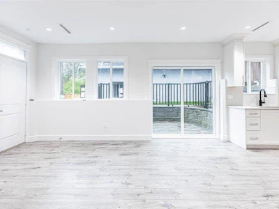 1010 E 24th Avenue - 4