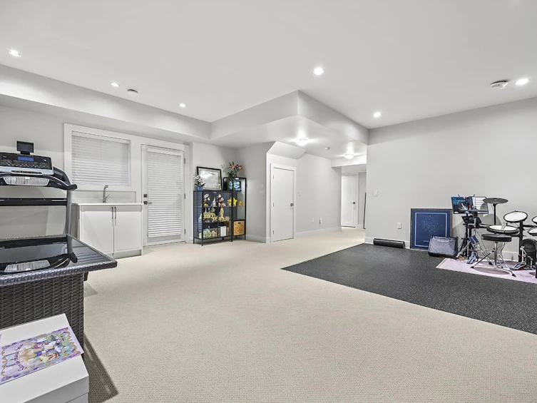 2162 165a Street, Surrey, BC, V3Z 0V7 - 22