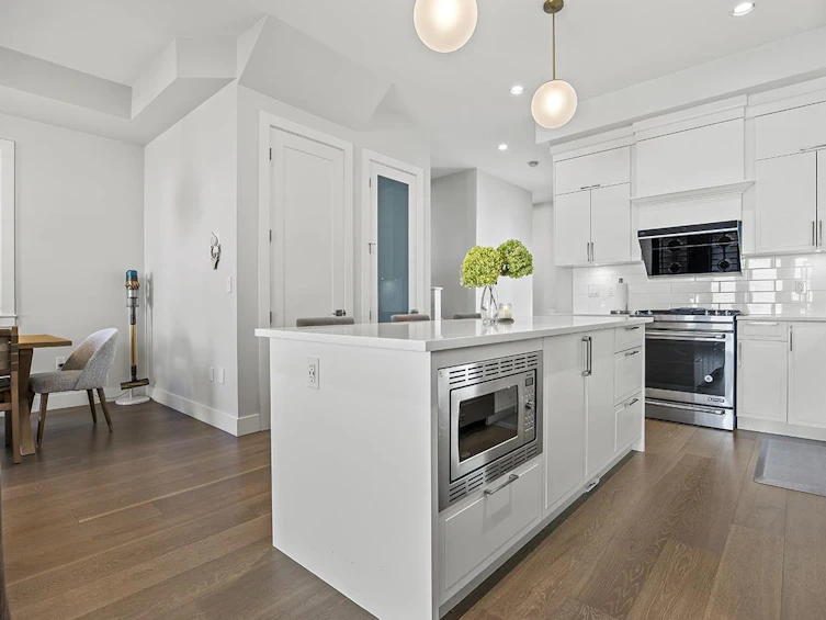 2162 165a Street, Surrey, BC, V3Z 0V7 - 5