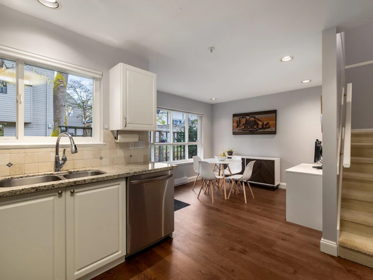 6-258 W 14th Street, North Vancouver, BC, V7M 1P3 - 11