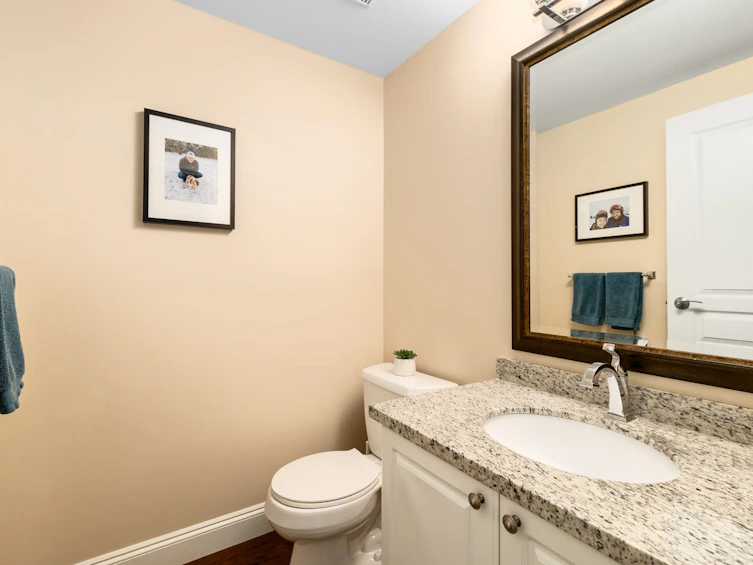 6-258 W 14th Street, North Vancouver, BC, V7M 1P3 - 22