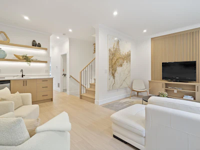 4-9340 General Currie Road - 2