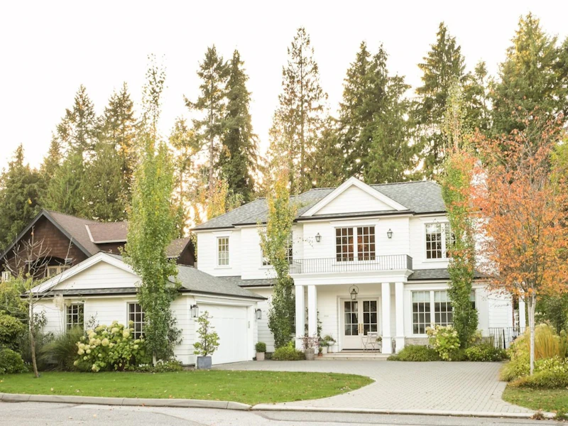 4065 Lions Avenue, North Vancouver BC V7R 3S2