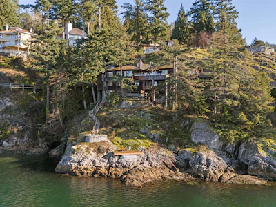 6648 Marine Drive - 3