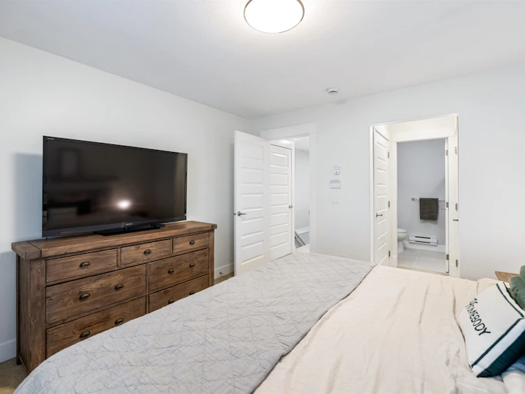 25-19525 73 Avenue, Surrey, BC, V4N 6L7 - 25