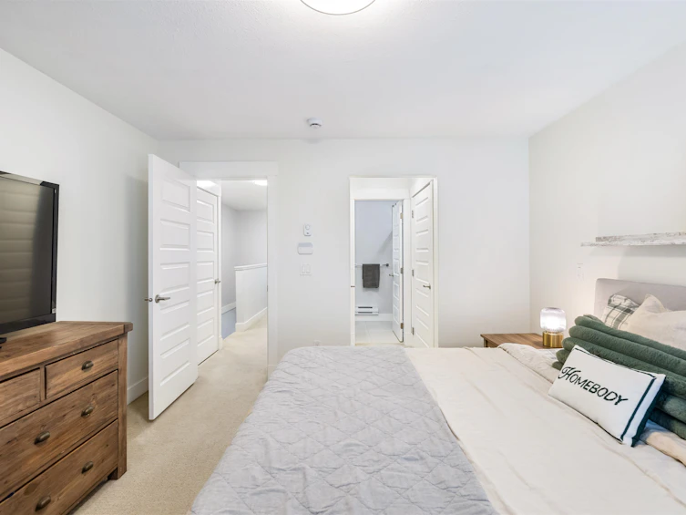25-19525 73 Avenue, Surrey, BC, V4N 6L7 - 24