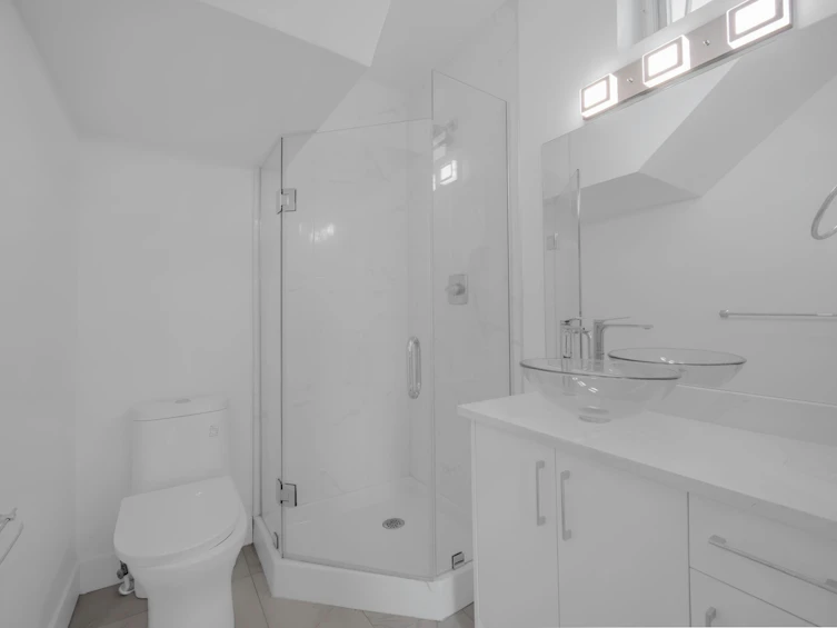 5140 Slocan Street, Vancouver, BC, V5R 2A5 - 29