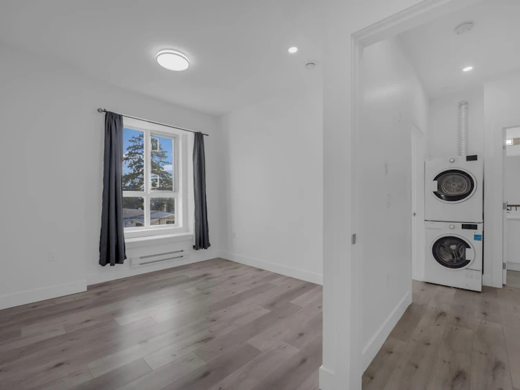 5140 Slocan Street, Vancouver, BC, V5R 2A5 - 21