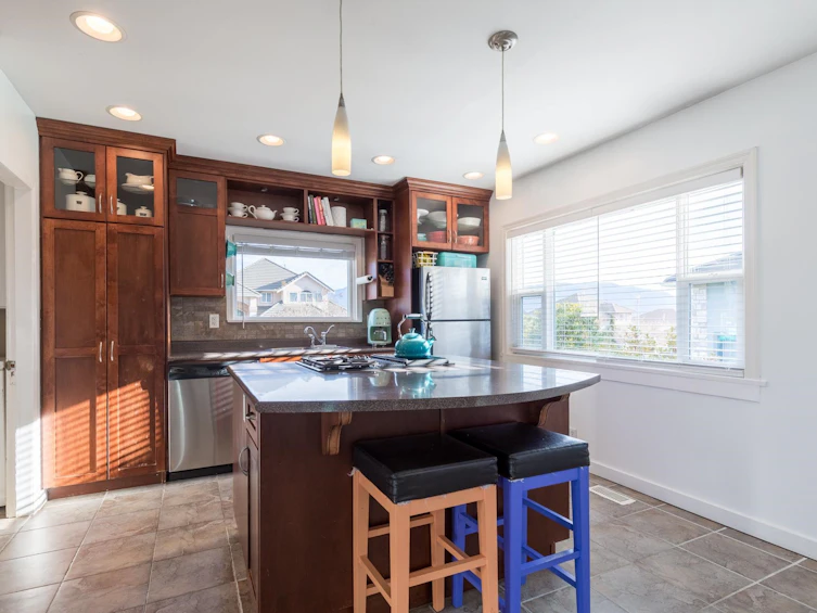 8131 Coleman Street, Mission, BC, V2V 6R6 - 6