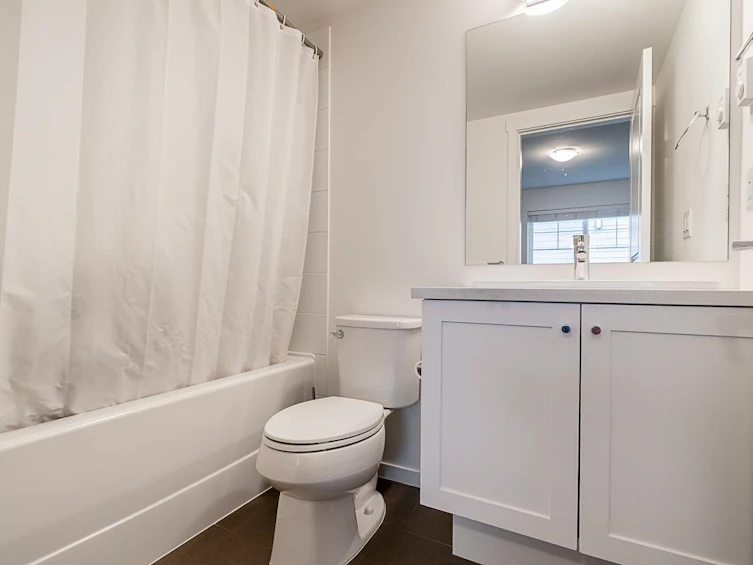 13-16678 25 Avenue, Surrey, BC, V2Z 0Z2 - 22