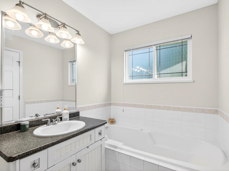 11387 Creekside Street, Maple Ridge, BC, V2W 2A4 - 22