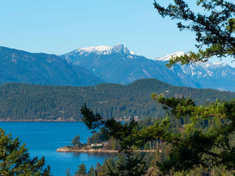 1684 Whitesails Drive, Bowen Island, BC, V0N 1G2 - 18