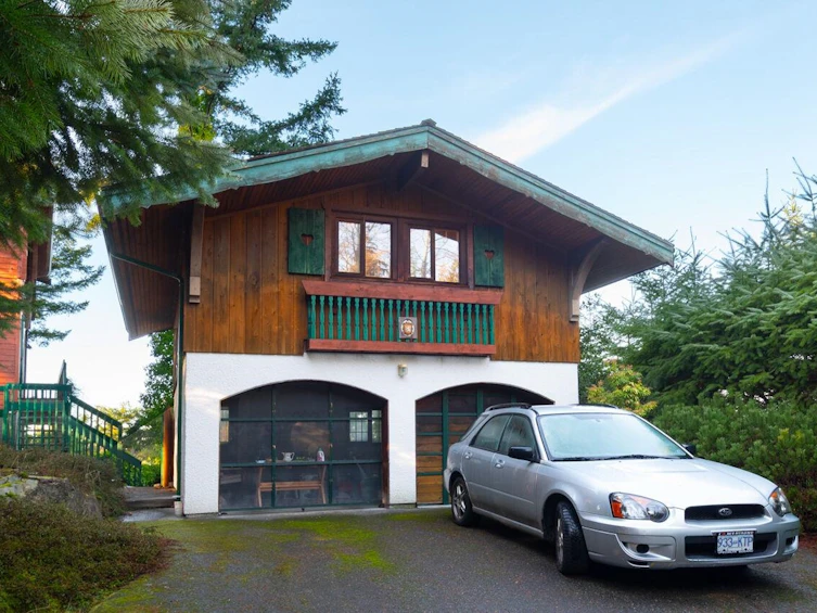 1684 Whitesails Drive, Bowen Island, BC, V0N 1G2 - 4