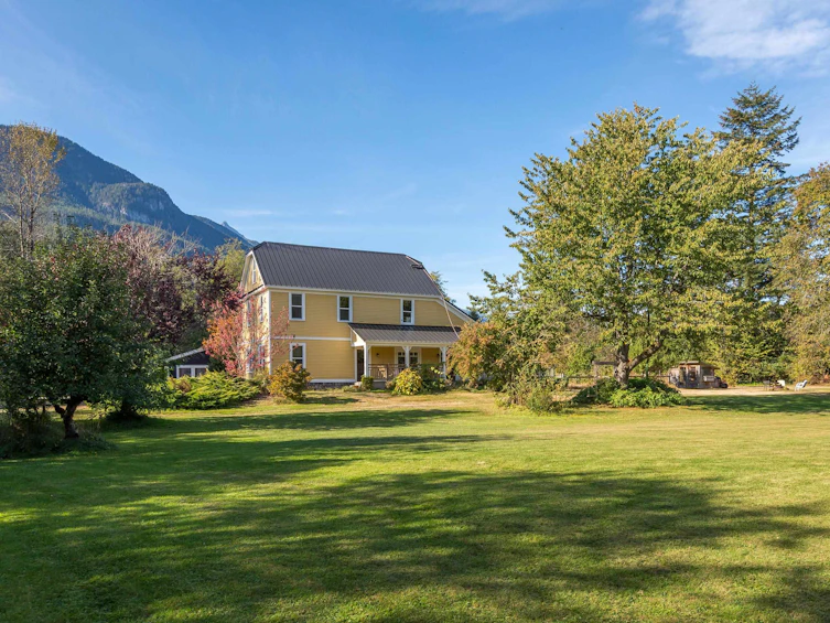 1189 Judd Road, Squamish, BC, V0N 1H0 - 5