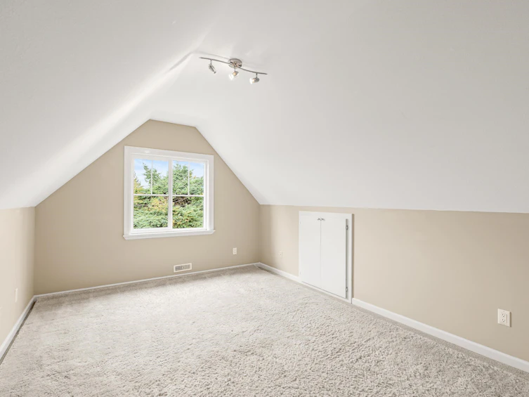 2958 Mahon Avenue, North Vancouver, BC, V7N 3T1 - 23