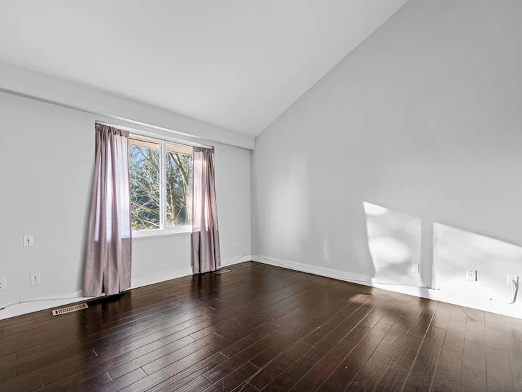 271 Montroyal Boulevard, North Vancouver, BC, V7N 4E4 - 19