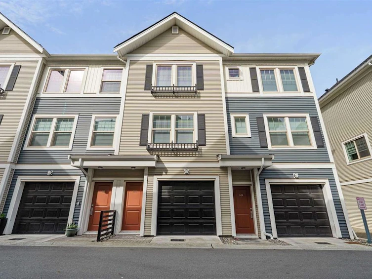 150-32633 Simon Avenue, Abbotsford, BC, V2T 0G9 - 2