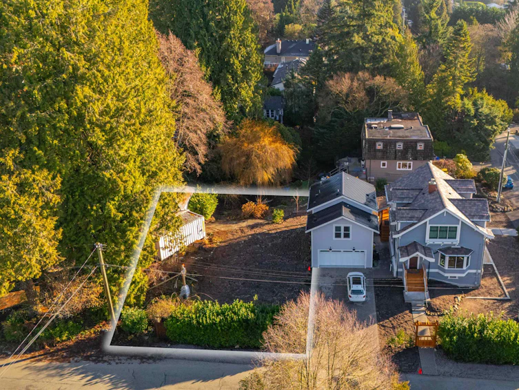 1591 Haywood Avenue, West Vancouver, BC, V7V 1W4