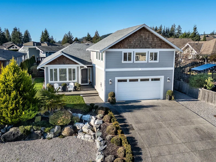 6355 Baillie Road, Sechelt, BC, V7Z 0V2 - 2