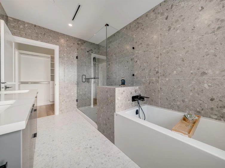 6709 Fleming Street, Vancouver, BC, V5P 3H4 - 22