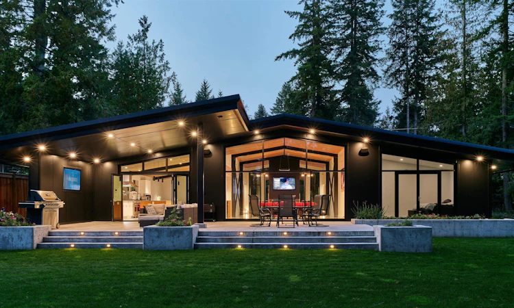 2409 Windridge Drive