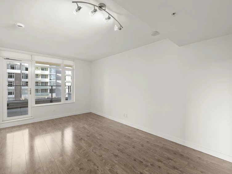 502-110 Switchmen Street, Vancouver, BC, V6A 0C6 - 8