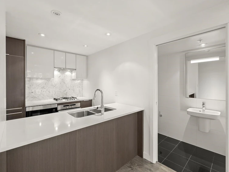 502-110 Switchmen Street, Vancouver, BC, V6A 0C6 - 17