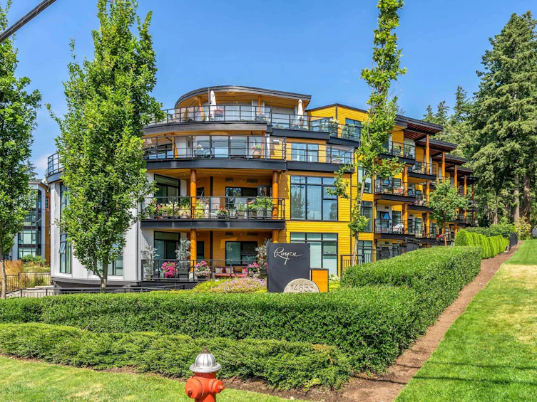 418-14855 Thrift Avenue, Surrey, BC, V4B 2J6 - 32