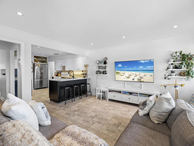 6529 Dawson Street, Vancouver, BC, V5S 2W2 - 15