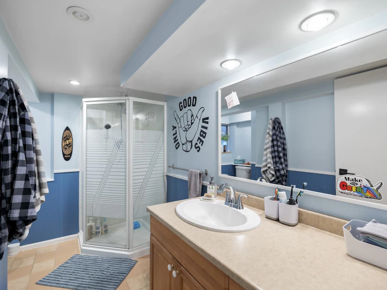 6529 Dawson Street, Vancouver, BC, V5S 2W2 - 30