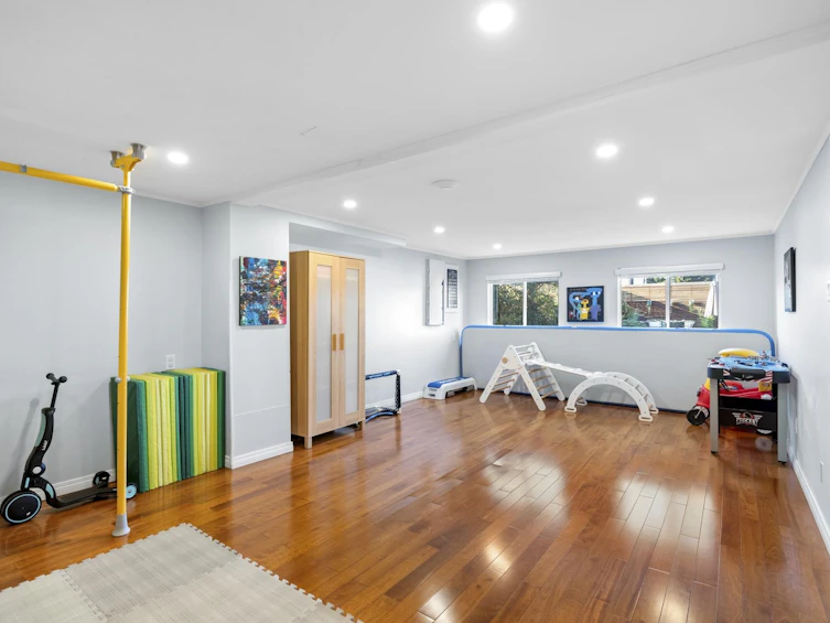 6529 Dawson Street, Vancouver, BC, V5S 2W2 - 26