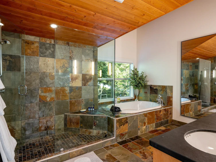 2219 Aspen Drive, Whistler, BC, V8E 0A6 - 18