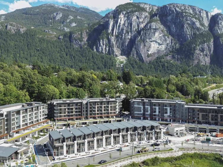 303-1506 Scott Crescent, Squamish, BC, V8B 1G4 - 11